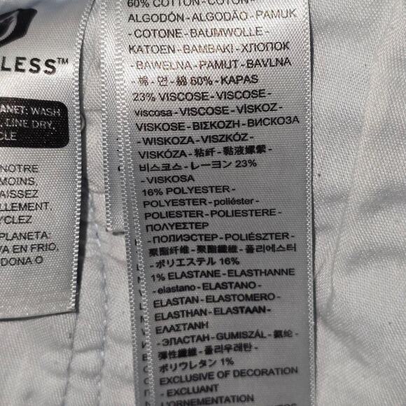 Levi Strauss Flare Jeans - Picture 7 of 7